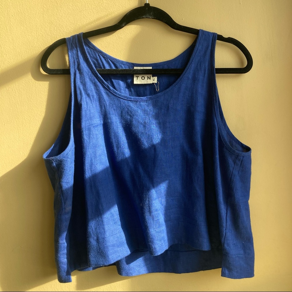 Beaton Linen cropped shirt in blueberry